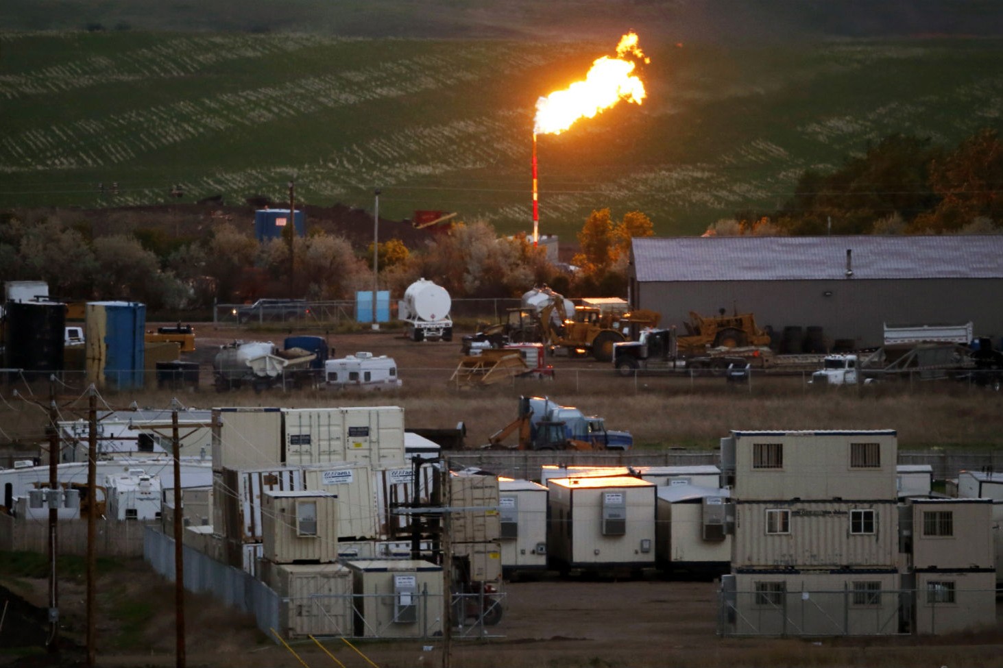 hidden-oil-towns-of-north-dakotas-bakken-formation