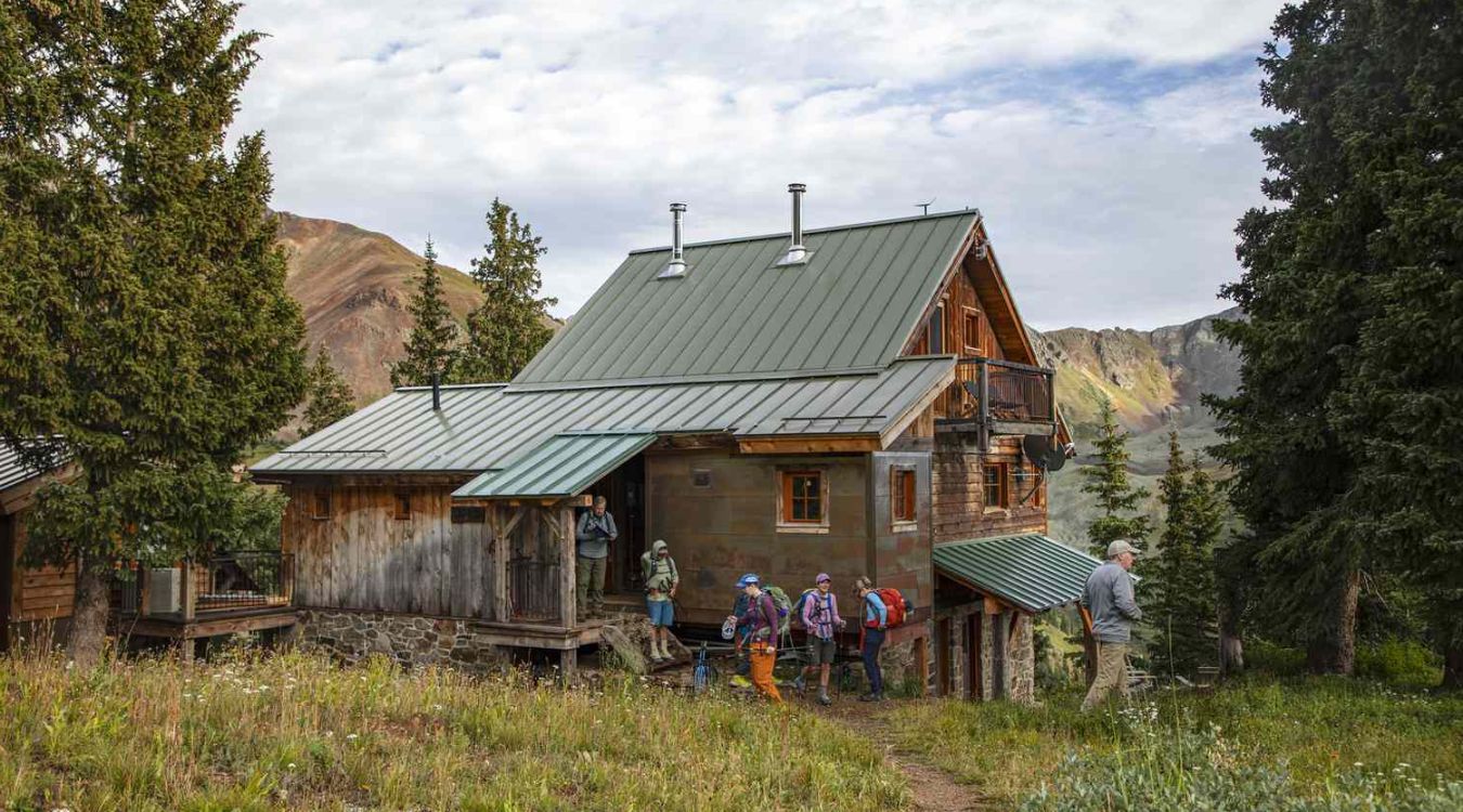 hidden-pioneer-cabins-of-colorados-south-park-basin