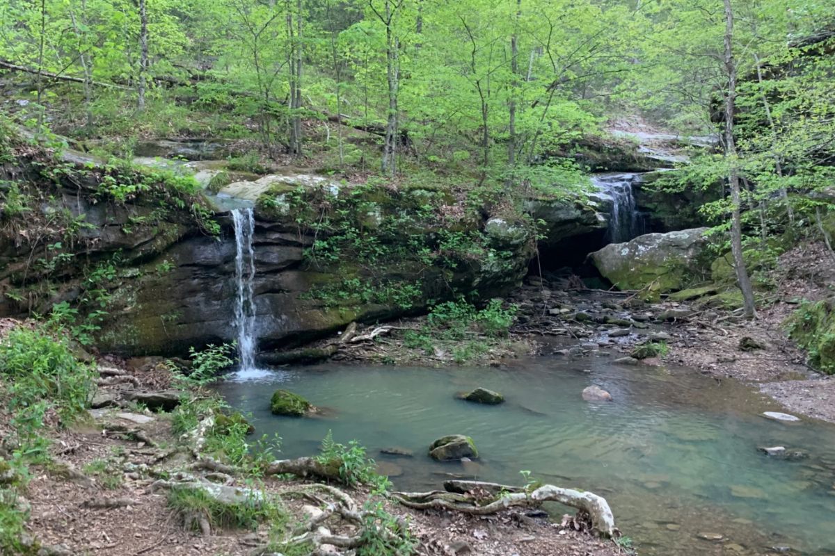 hidden-prairie-ponds-in-iowas-broken-kettle