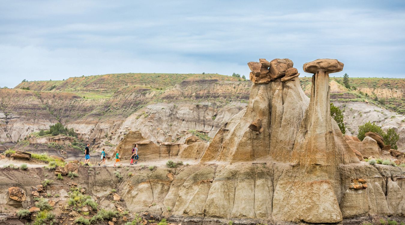 hidden-prairie-potholes-in-montanas-bowdoin-refuge
