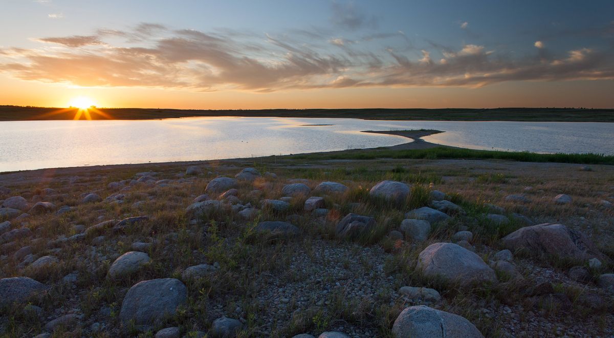 hidden-prairie-sloughs-of-north-dakotas-chase-lake
