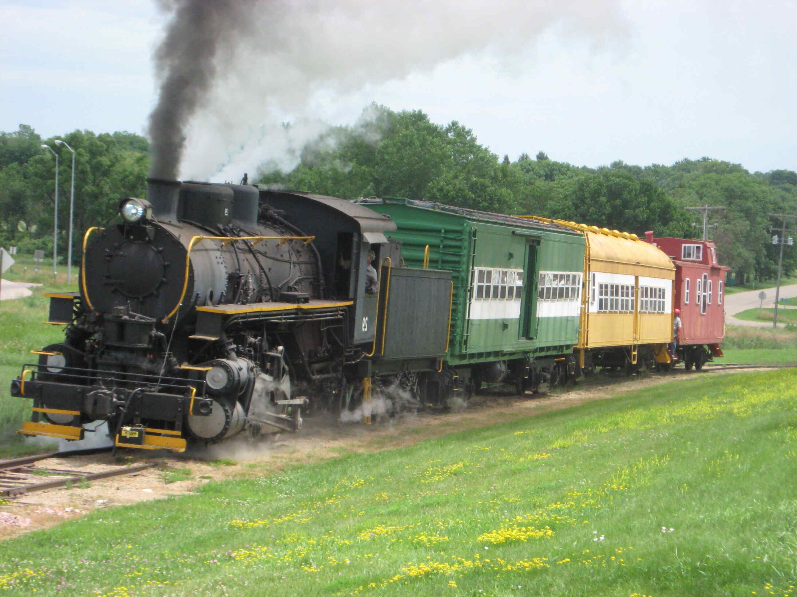 hidden-railroad-platforms-of-south-dakotas-prairie-village