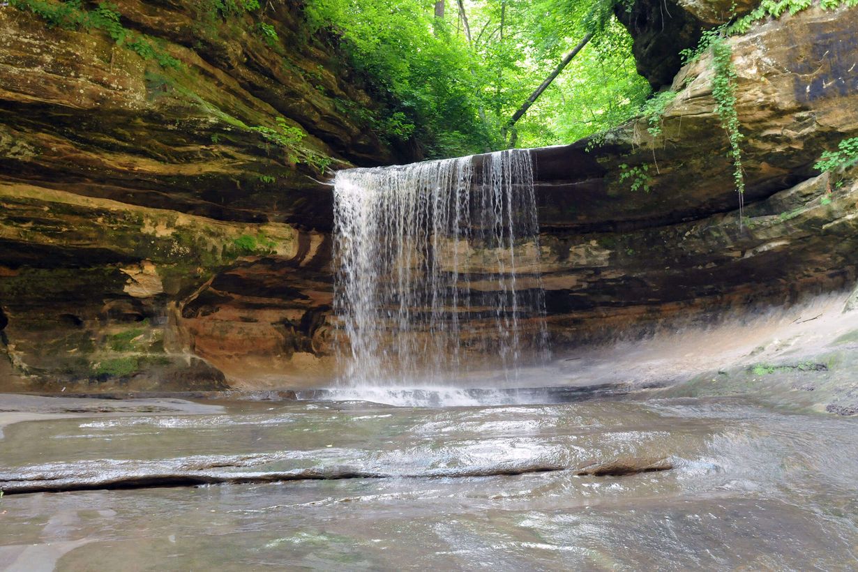hidden-rivers-of-starved-rock-in-illinois