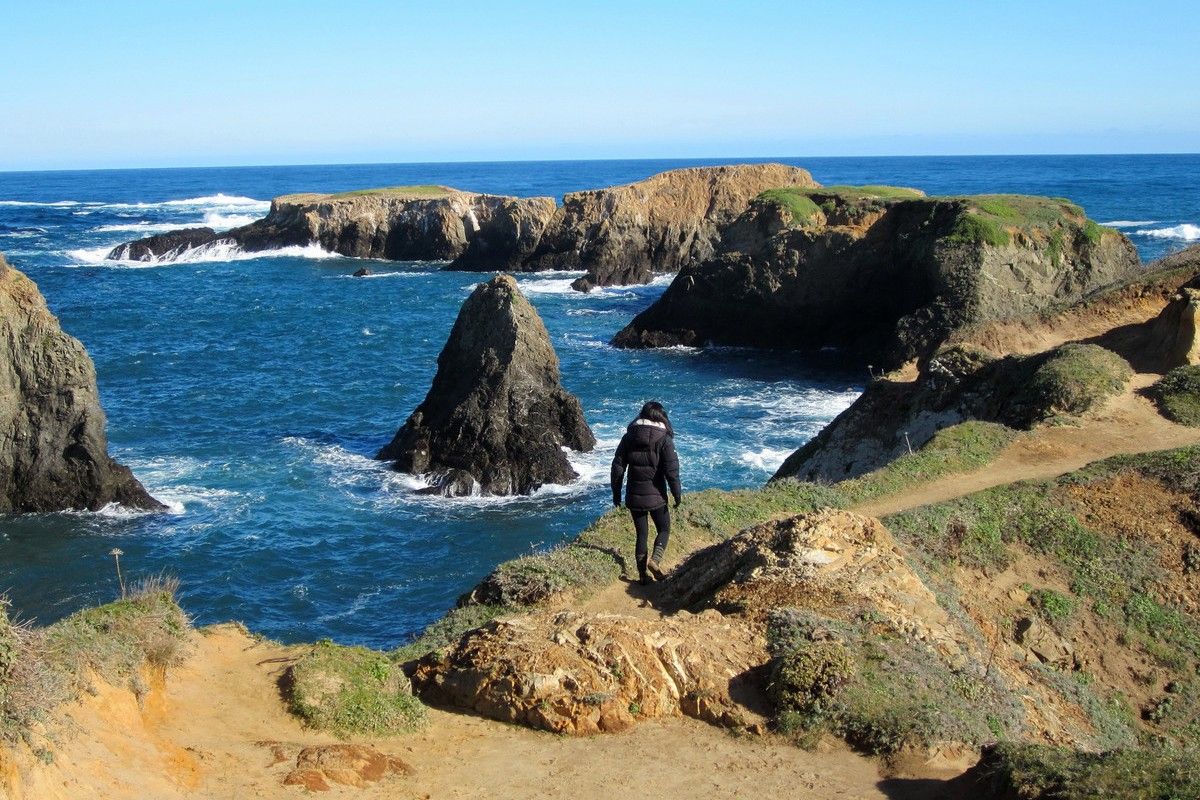 hidden-sea-arches-of-mendocino-headlands