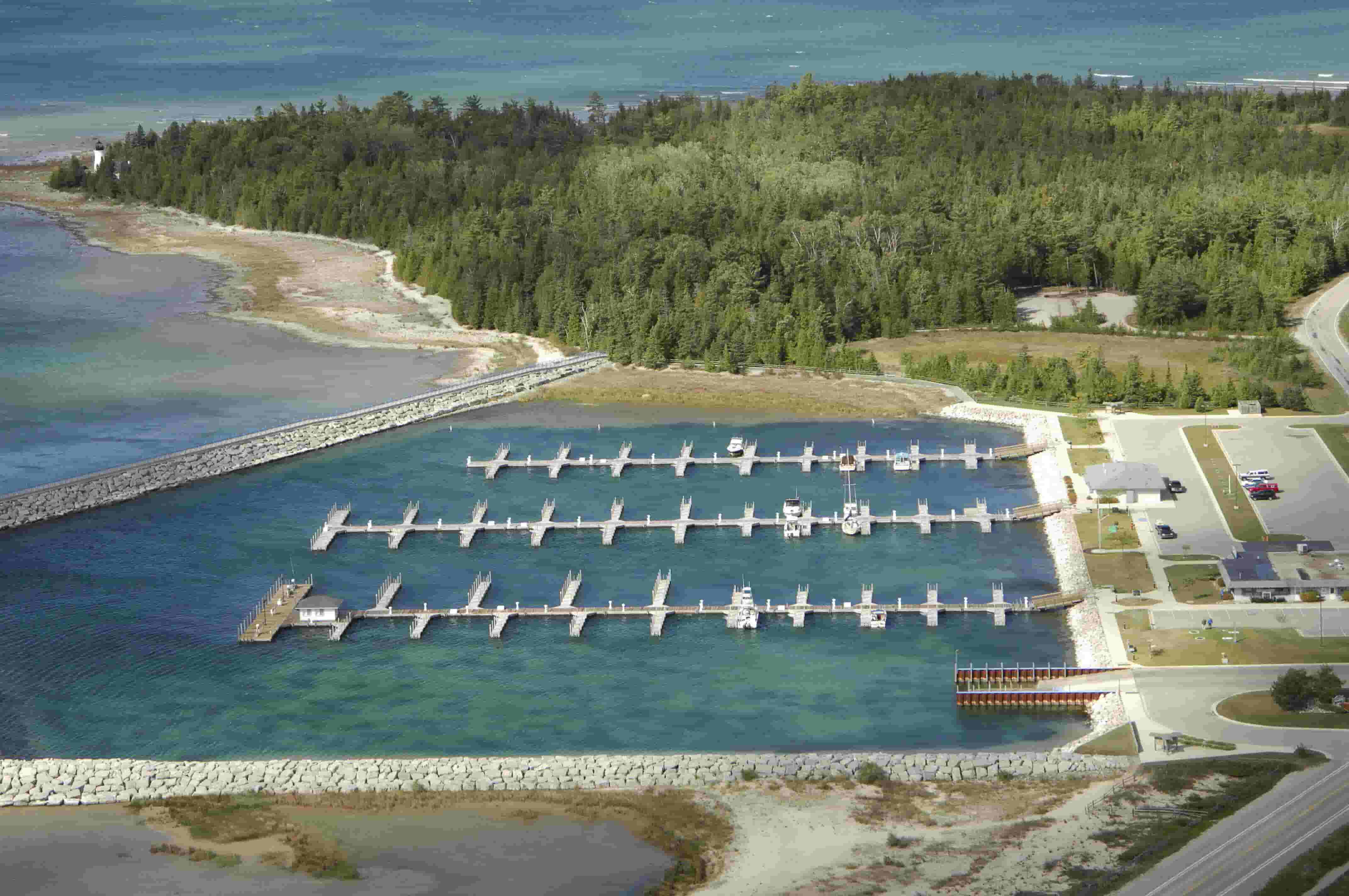 hidden-secrets-of-michigans-presque-isle-quarry-sites