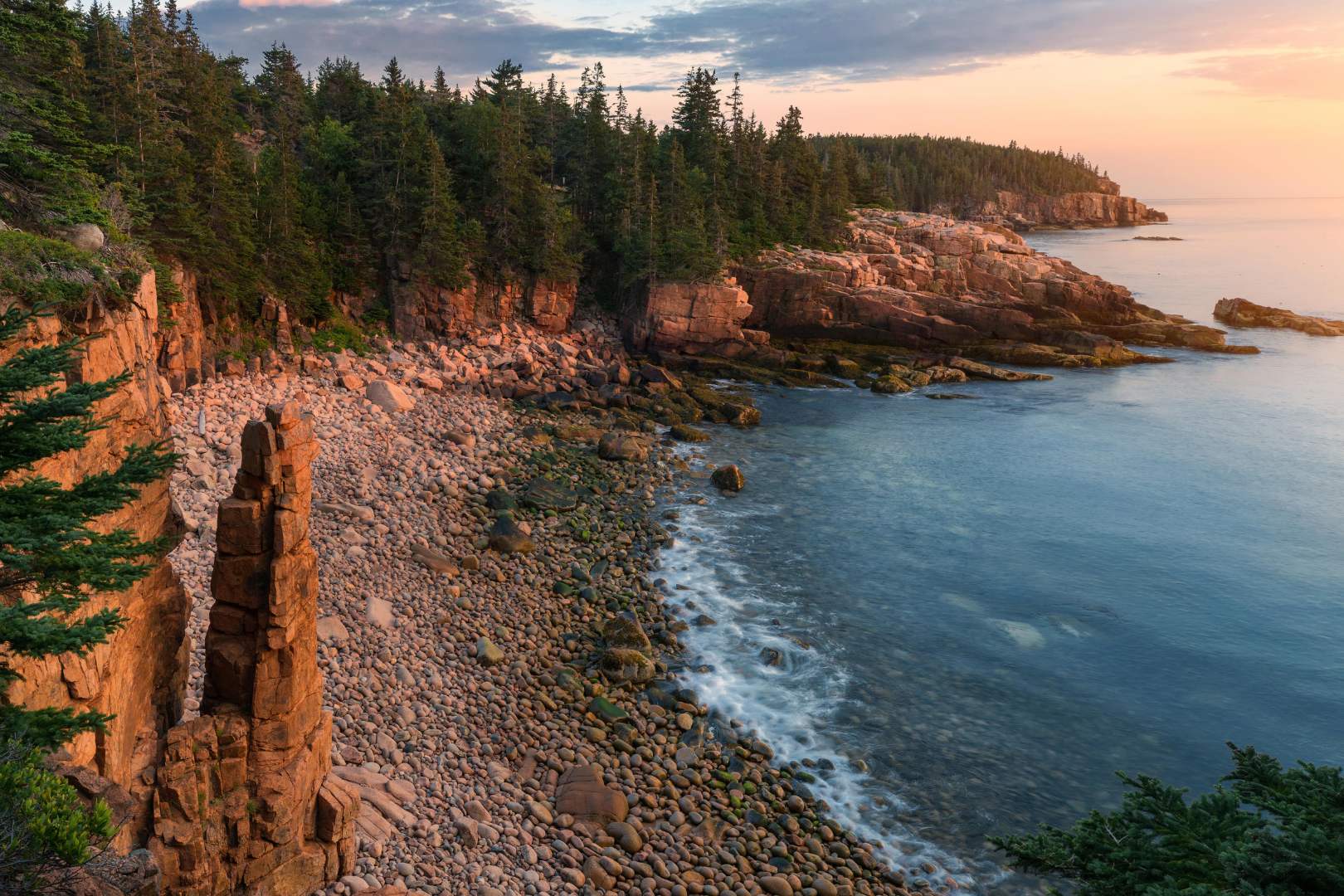 hidden-tidal-channels-of-acadia-bar-island-in-maine
