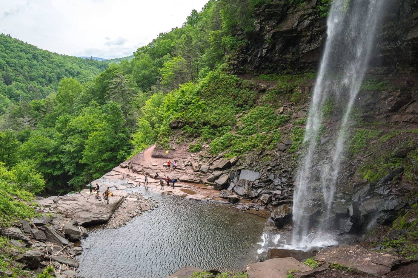 Hidden-Waterfalls-Of-Kaaterskill-Falls-In-New-York hidden-waterfalls-of-kaaterskill-falls-in-new-york