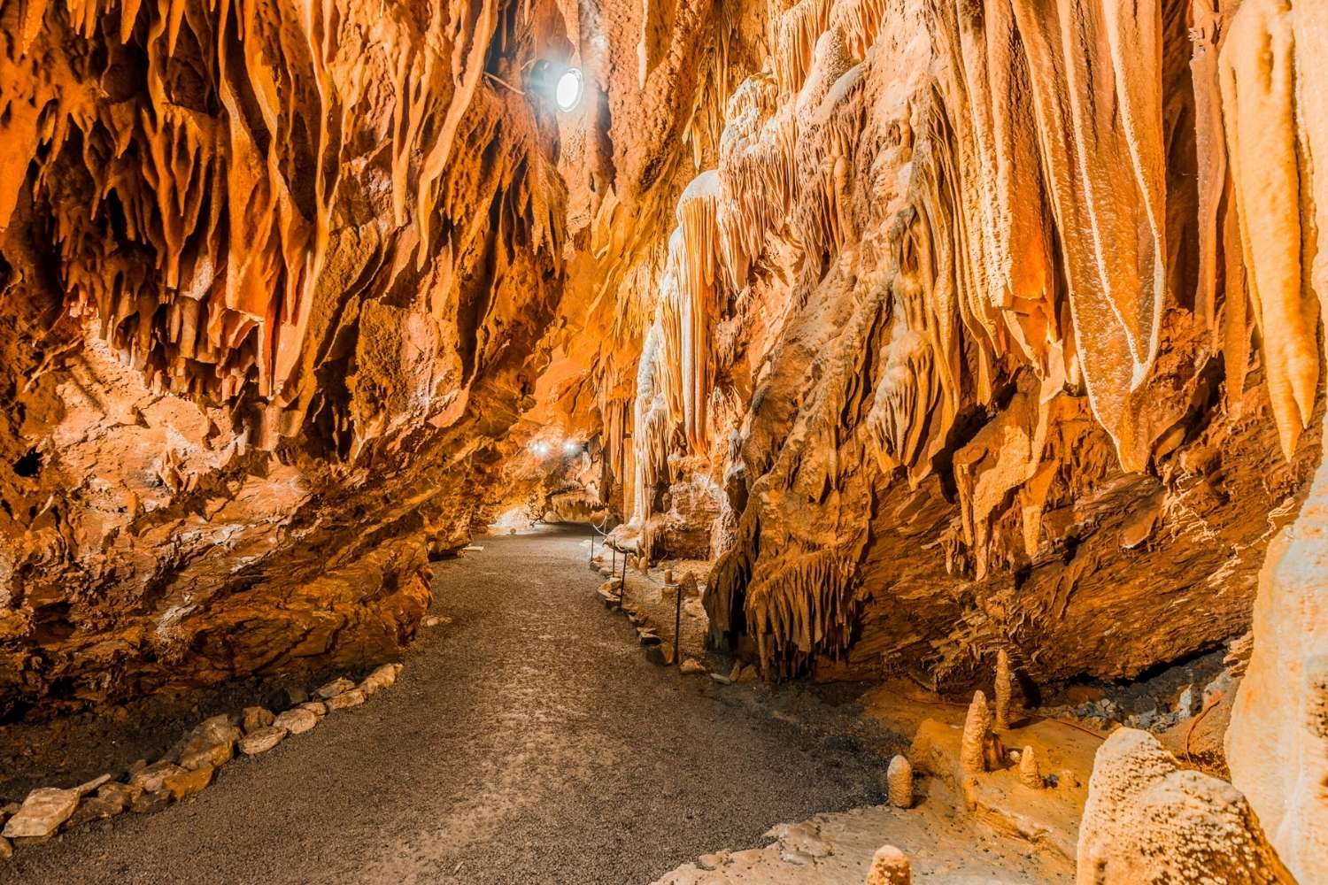 hidden-wonders-of-virginias-shenandoah-valley-caverns
