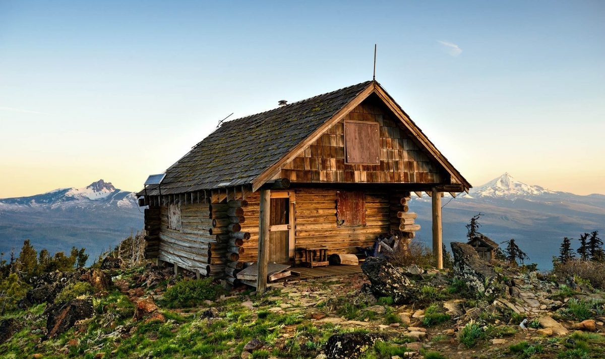 secret-fire-lookout-towers-in-oregons-cascade-national-forest