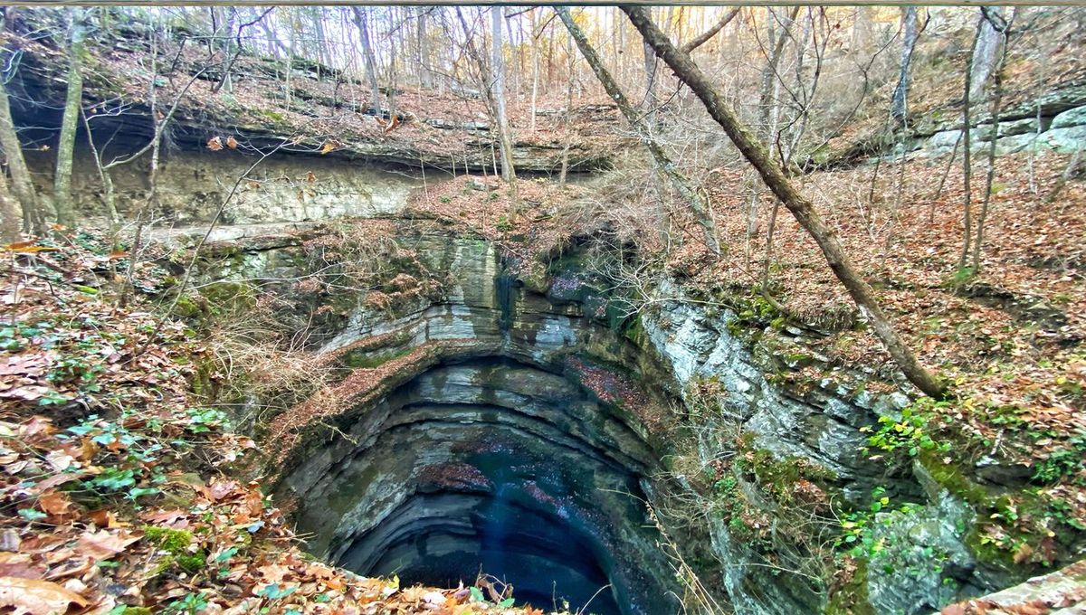 secrets-of-alabamas-neversink-cave-rivers