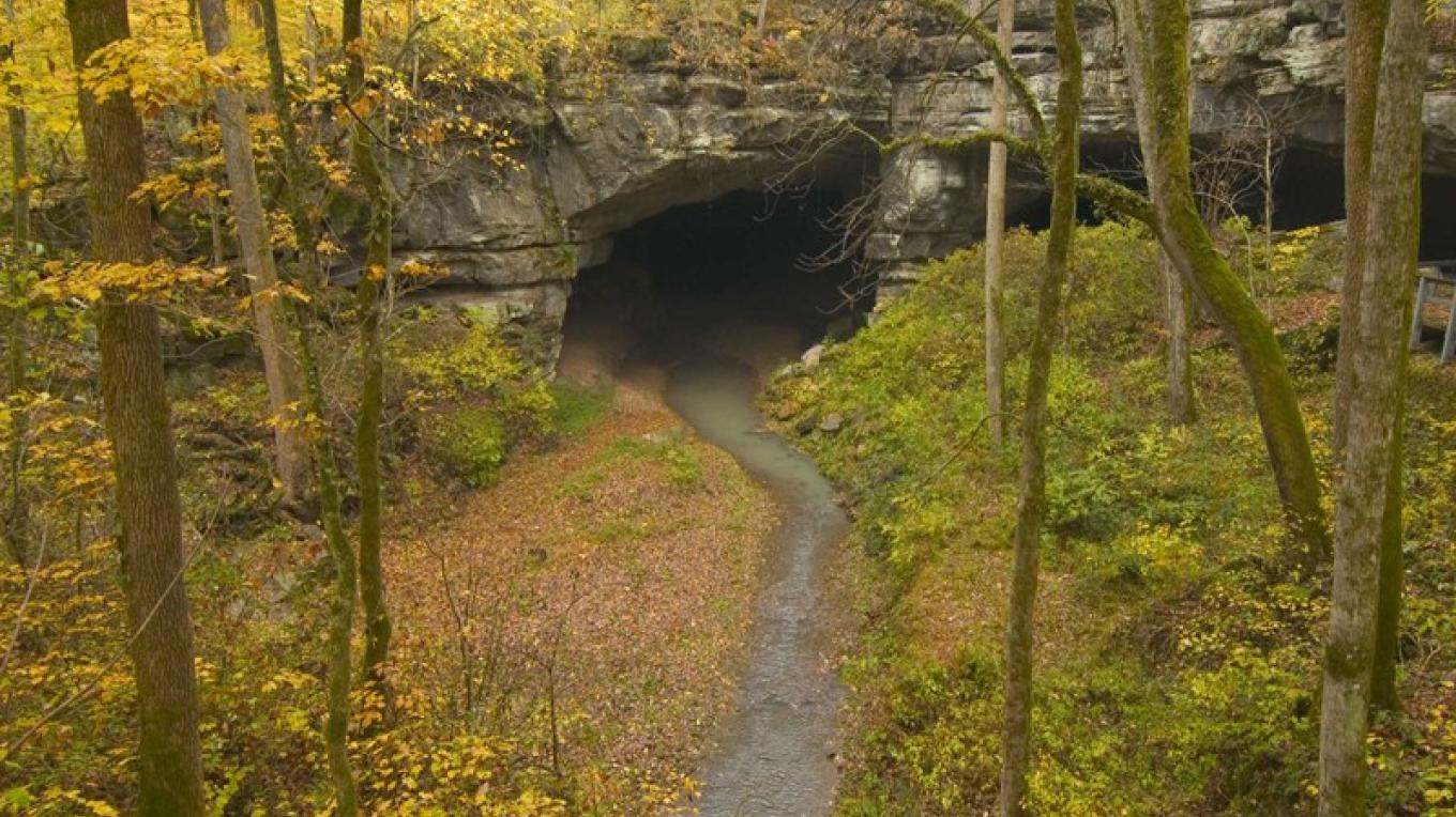 secrets-of-alabamas-russell-cave-rivers