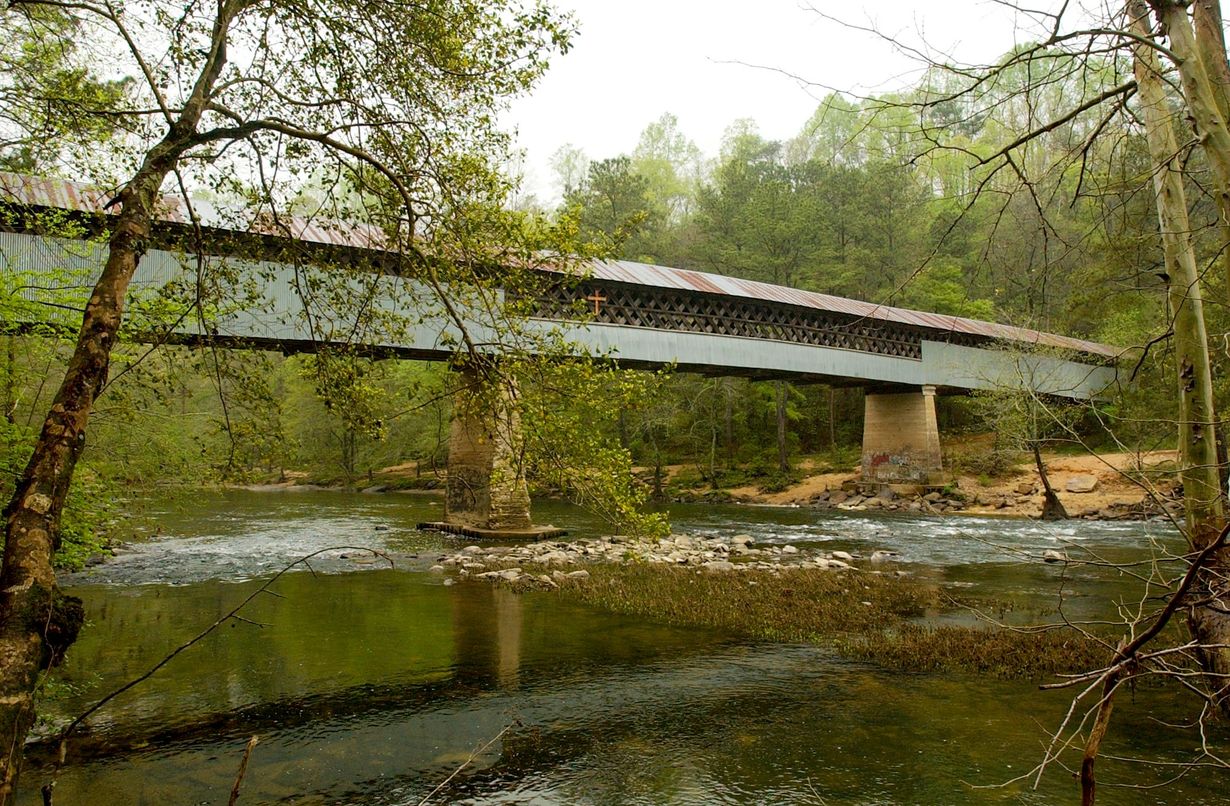 secrets-of-alabamas-underground-rivers-in-blount-county