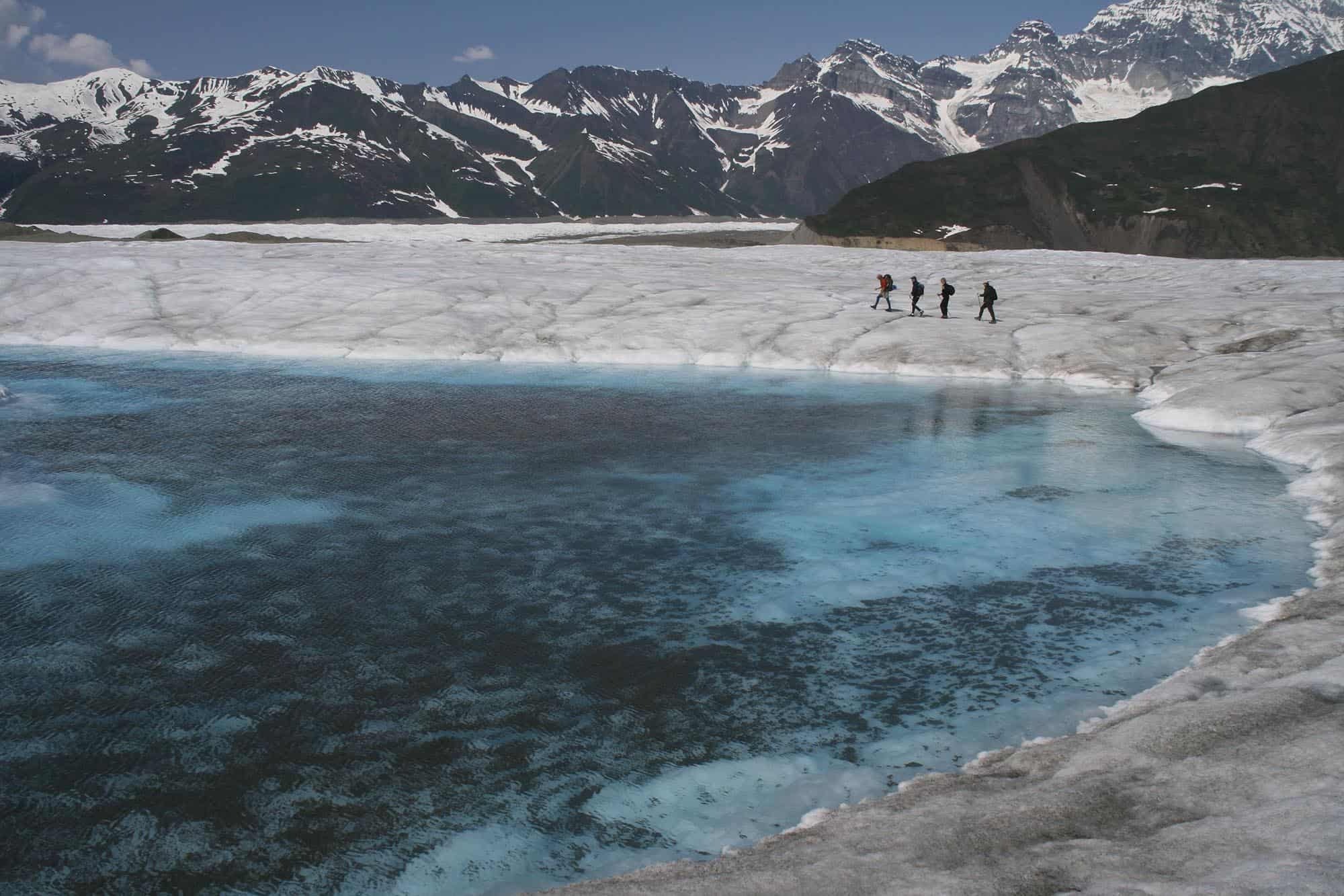 secrets-of-alaskas-kennicott-glacier-lakes