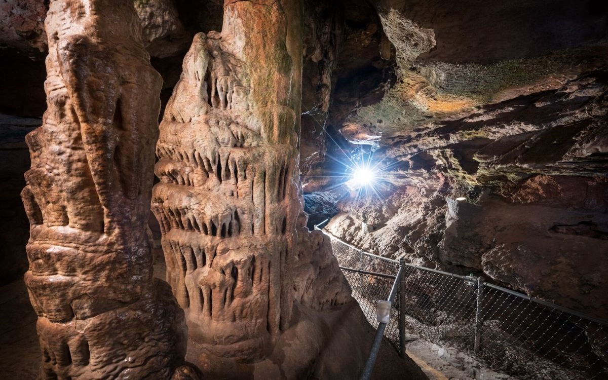 secrets-of-arkansass-onyx-cave-springs