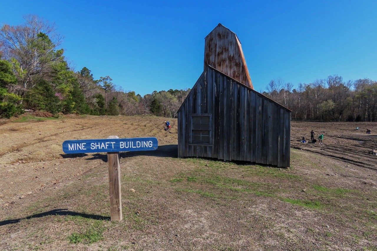 secrets-of-crystal-mining-at-arkansass-crater-of-diamonds