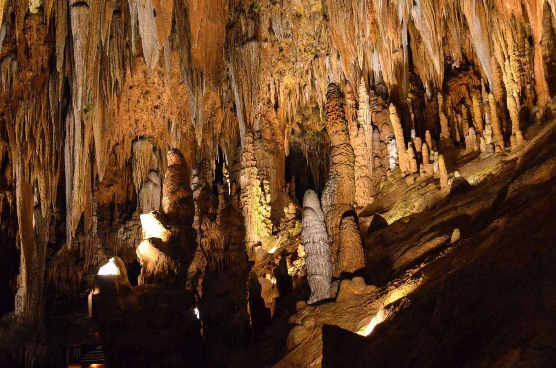 secrets-of-indianas-wyandotte-cave-flowstone-gardens