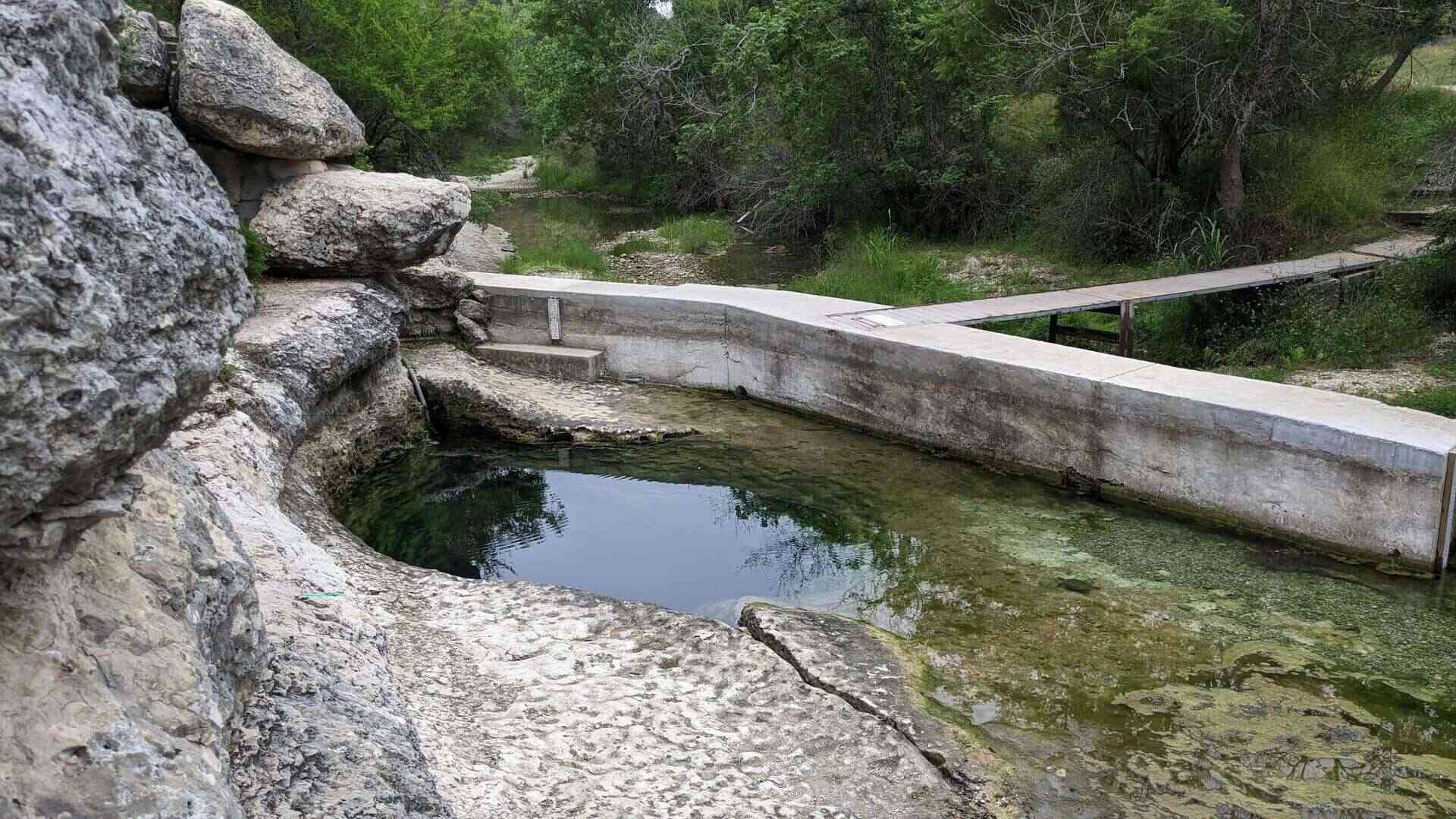 secrets-of-jacobs-well-in-texas