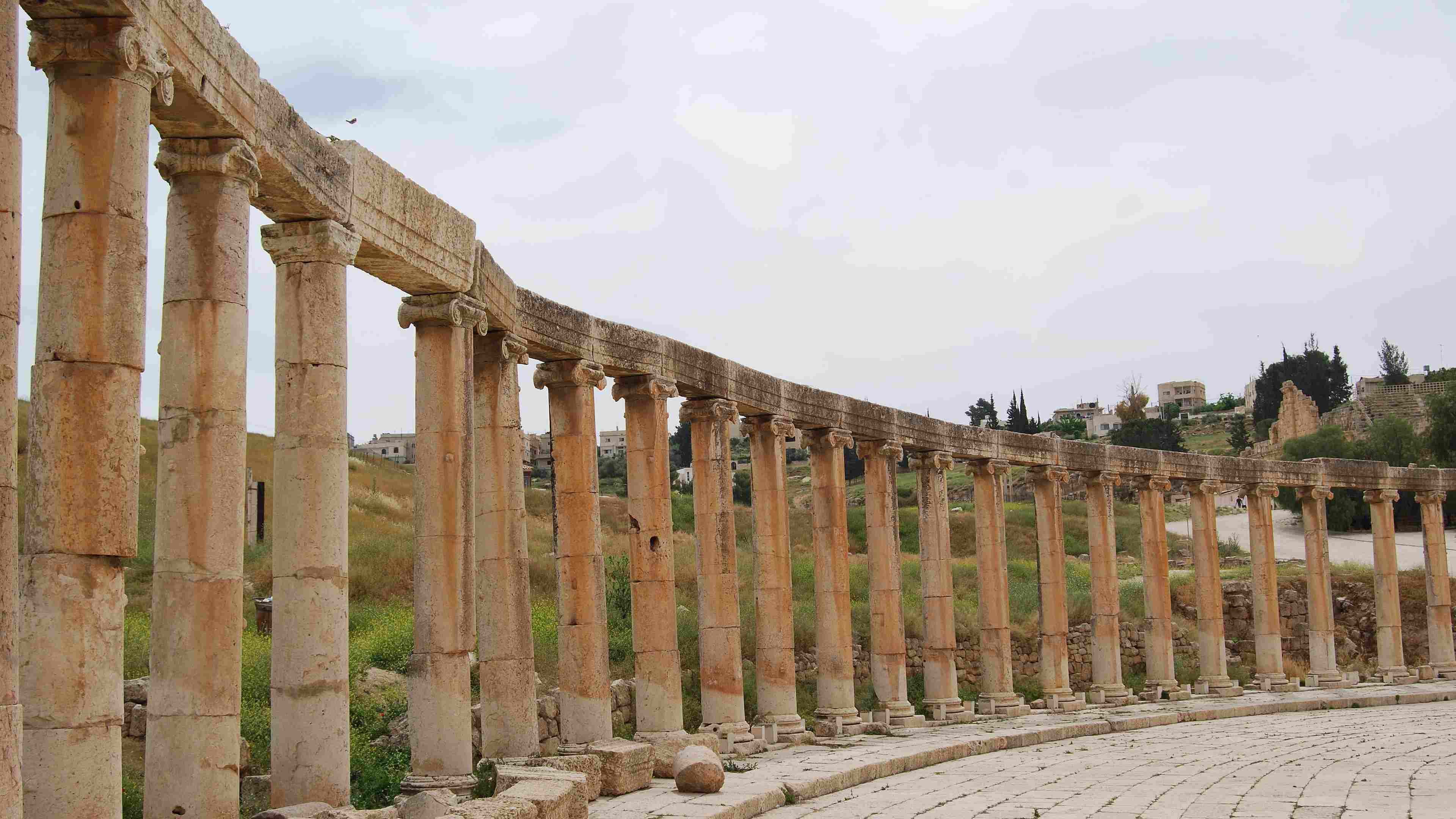 secrets-of-jordans-jerash-roman-theater