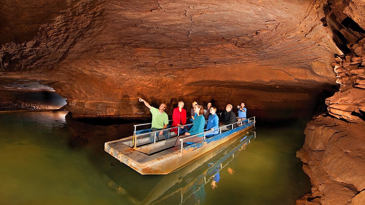 secrets-of-kentuckys-lost-river-cave-stream-passages
