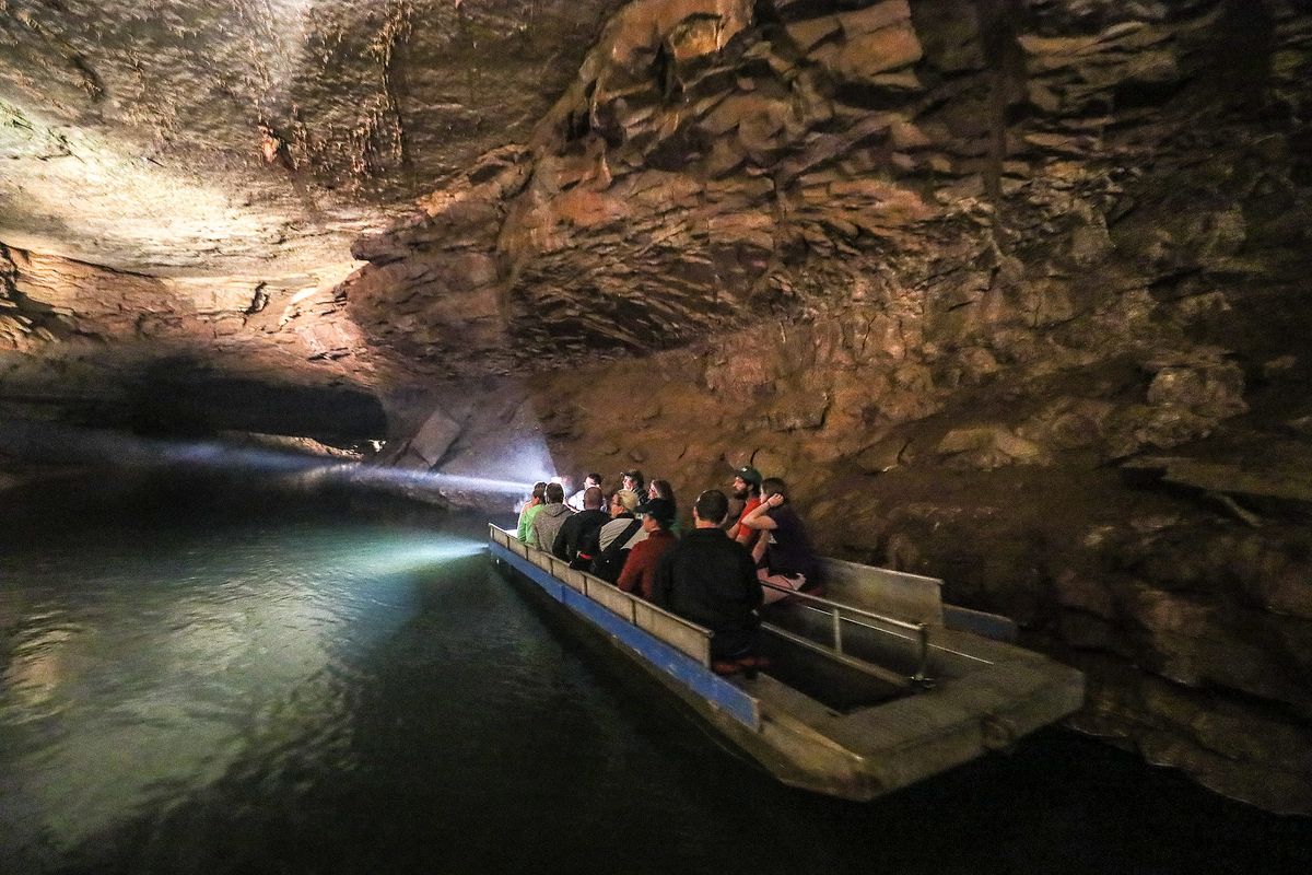 secrets-of-kentuckys-lost-river-caves