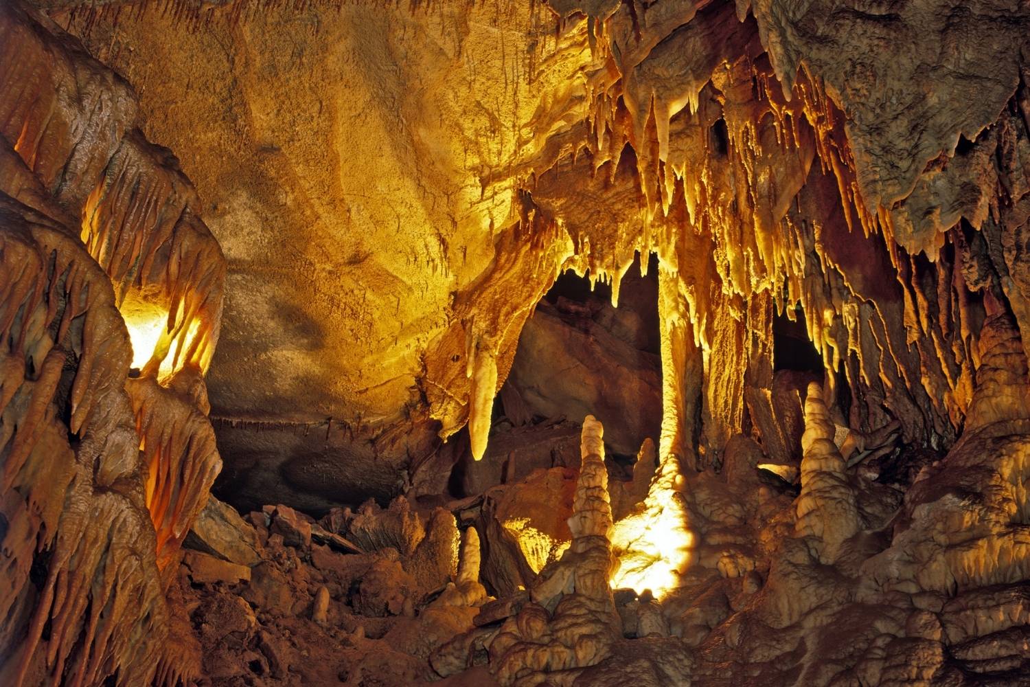 secrets-of-kentuckys-mammoth-cave-streams