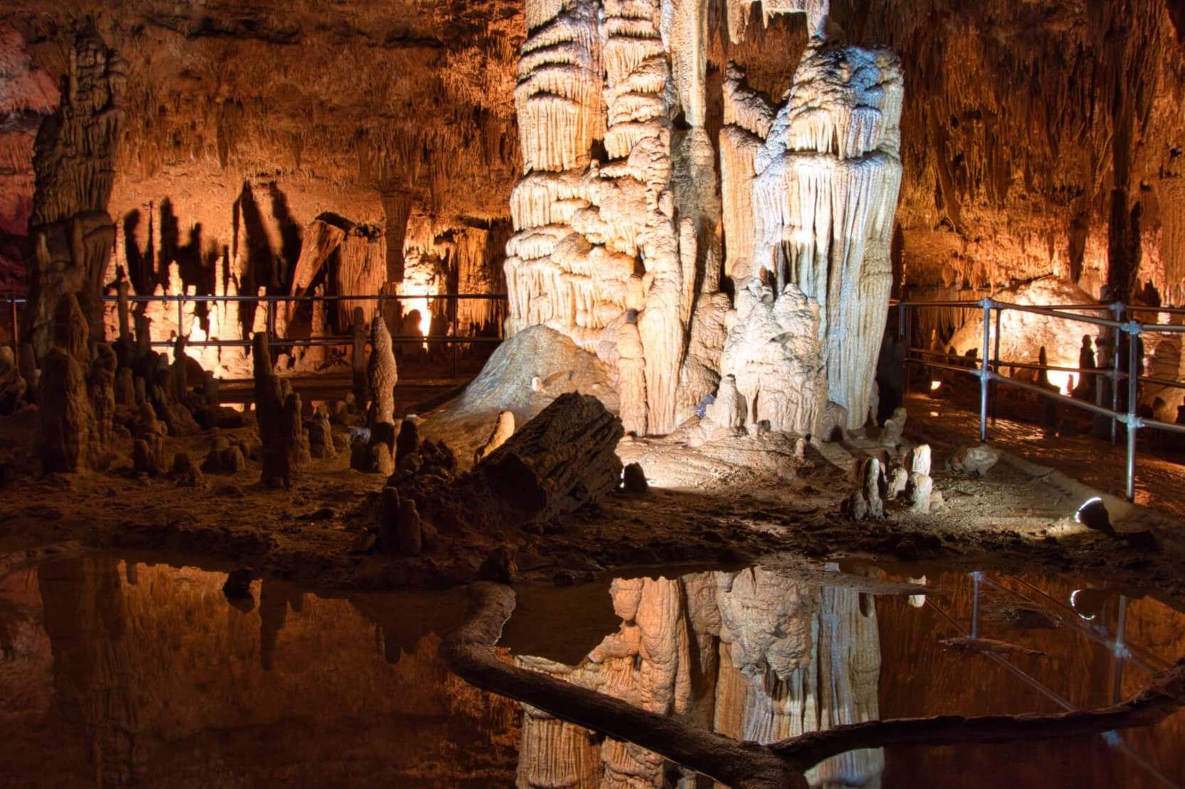 secrets-of-kentuckys-onondaga-cave