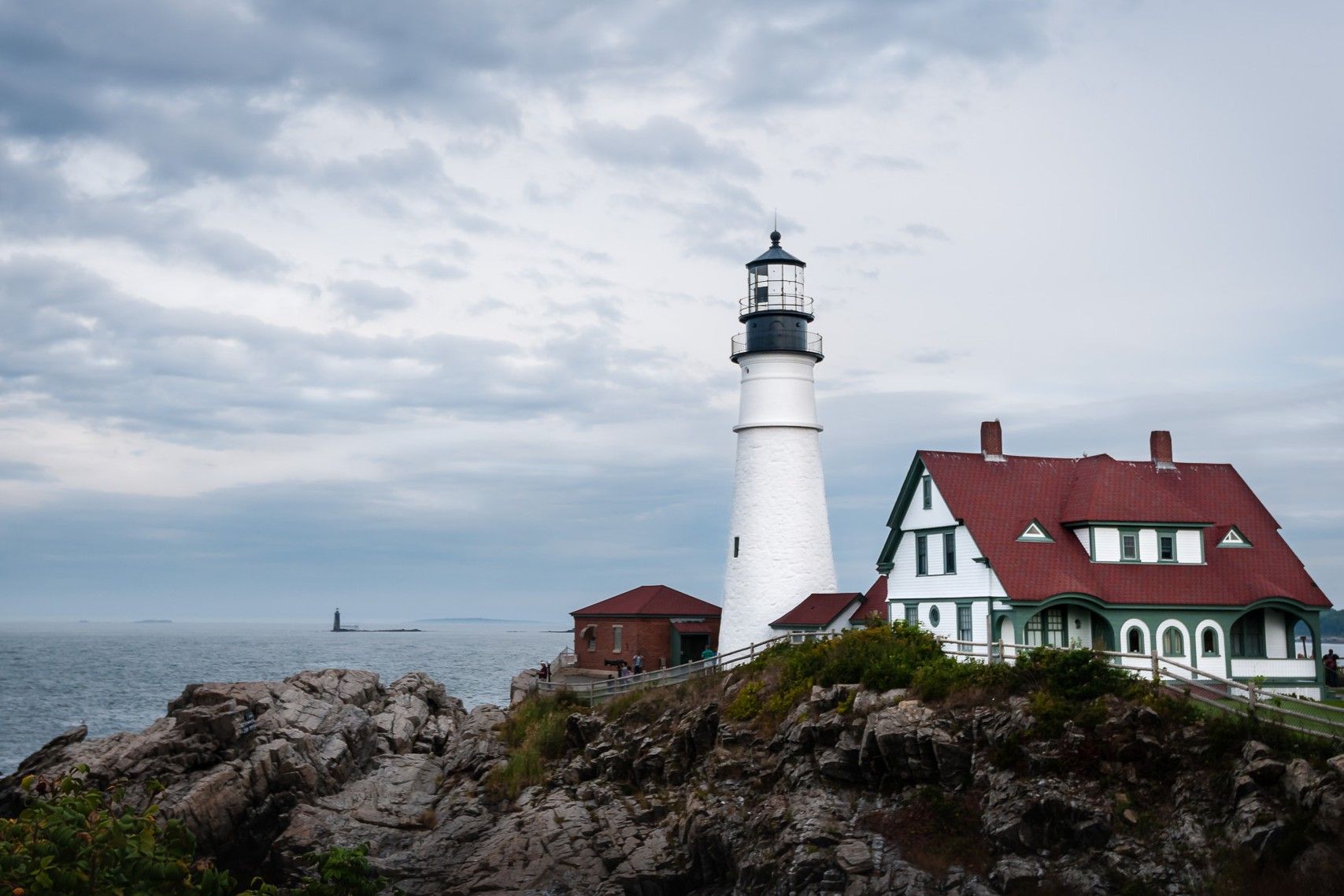 secrets-of-maines-acadia-coast-lighthouse-quarters