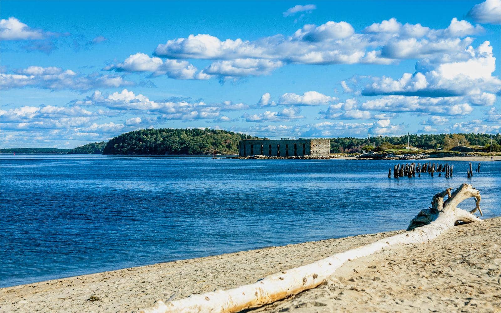 secrets-of-maines-popham-beach-lagoons