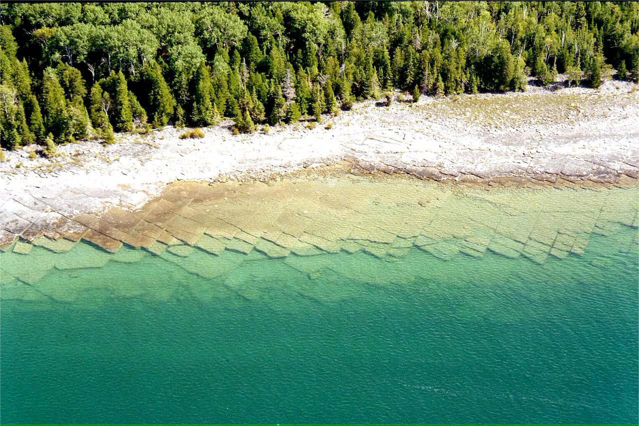 secrets-of-michigans-drummond-island-quarry-cranes