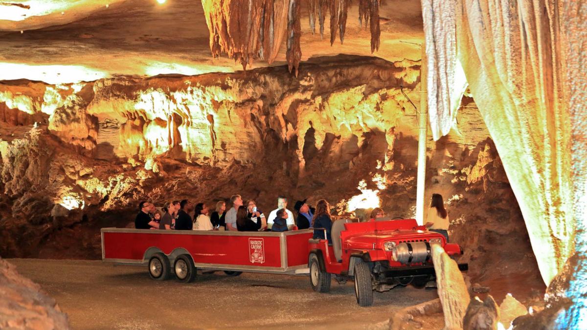 secrets-of-missouris-fantastic-caverns