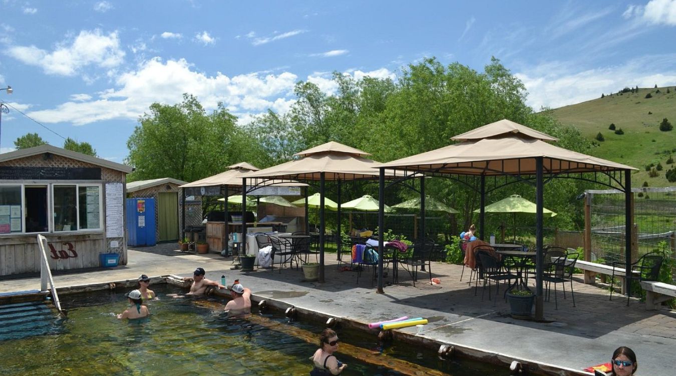 secrets-of-montanas-norris-hot-springs-thermal-pools