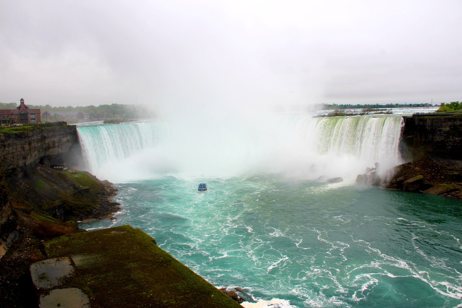 secrets-of-niagaras-hidden-waterfall-mists