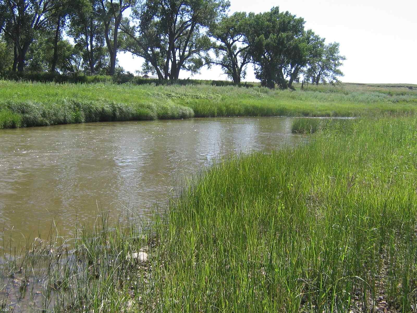 secrets-of-north-dakotas-cannonball-river-streams