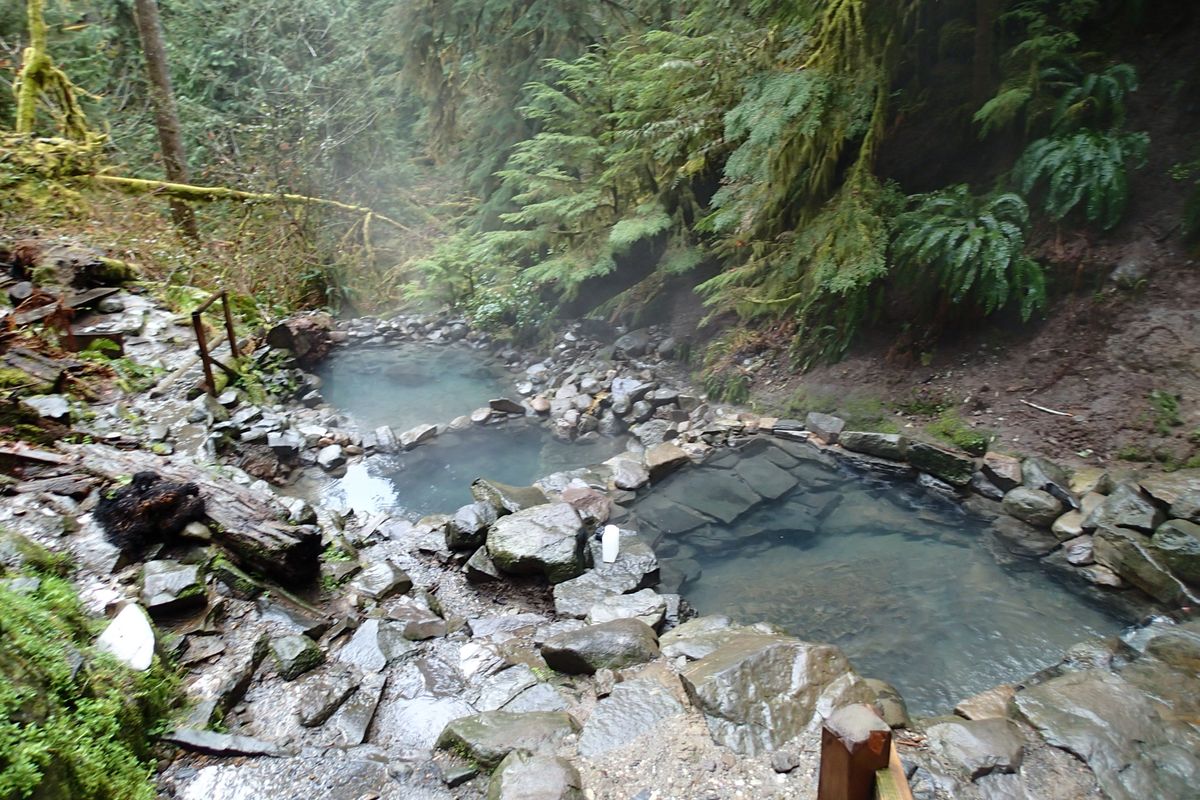 secrets-of-oregons-cascade-thermal-springs