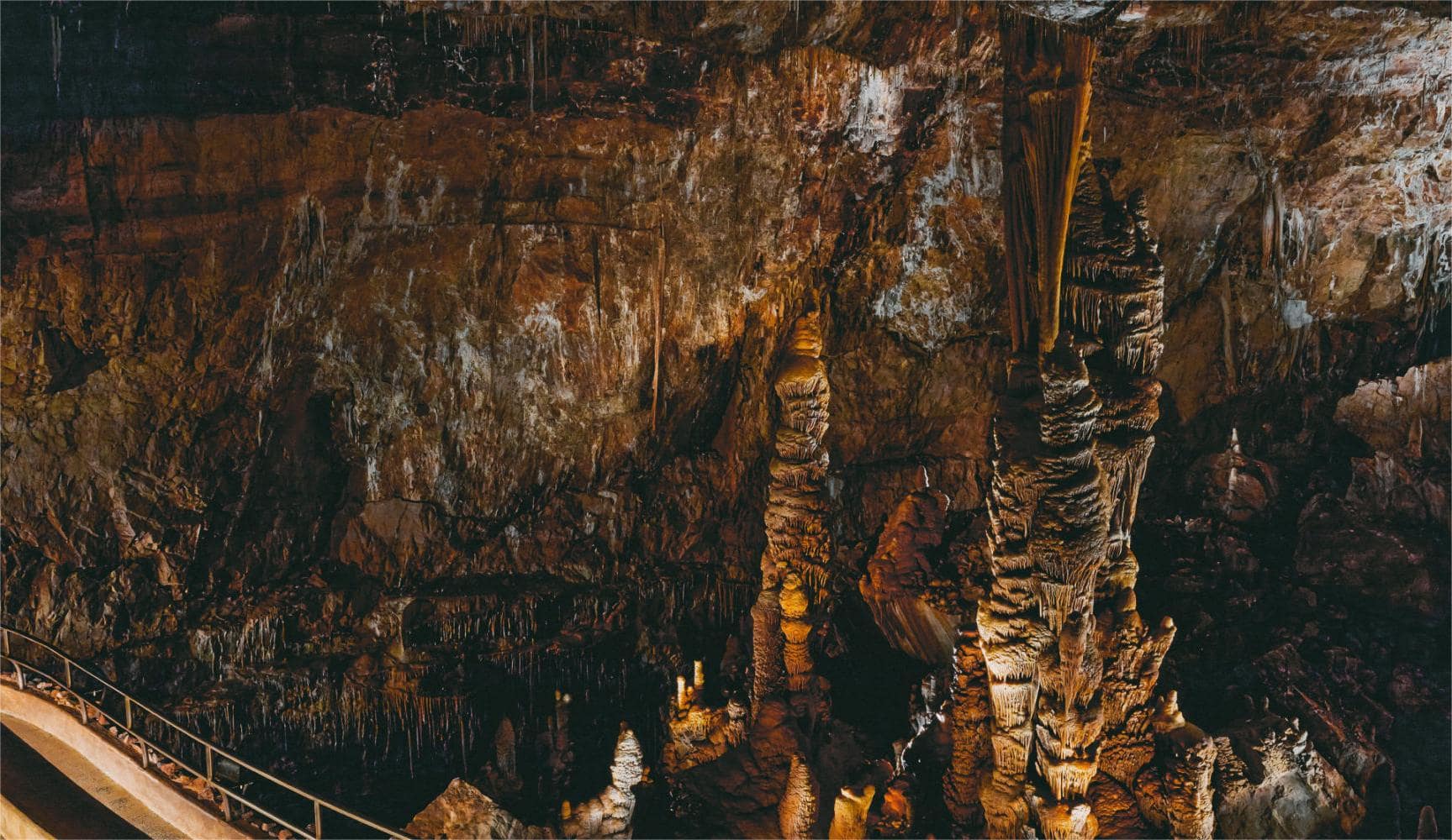 secrets-of-pennsylvanias-bushkill-caverns