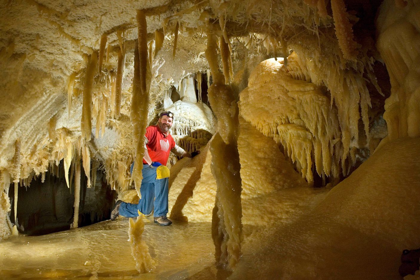 secrets-of-pennsylvanias-caverns-of-sonora