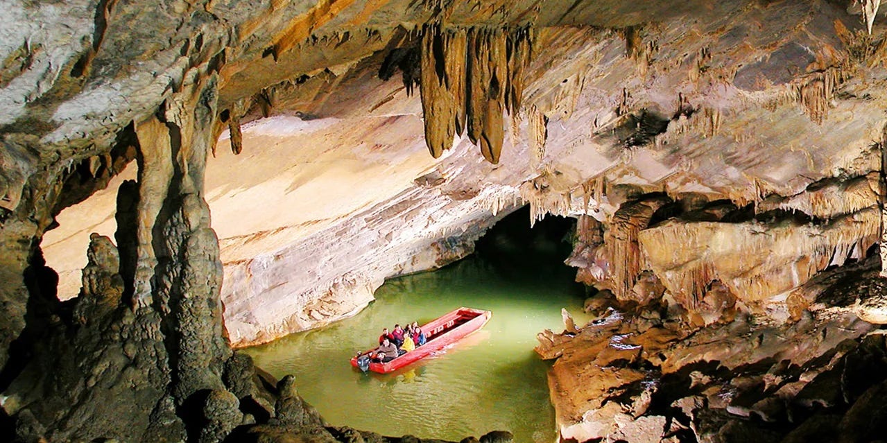 secrets-of-pennsylvanias-penns-cave-networks