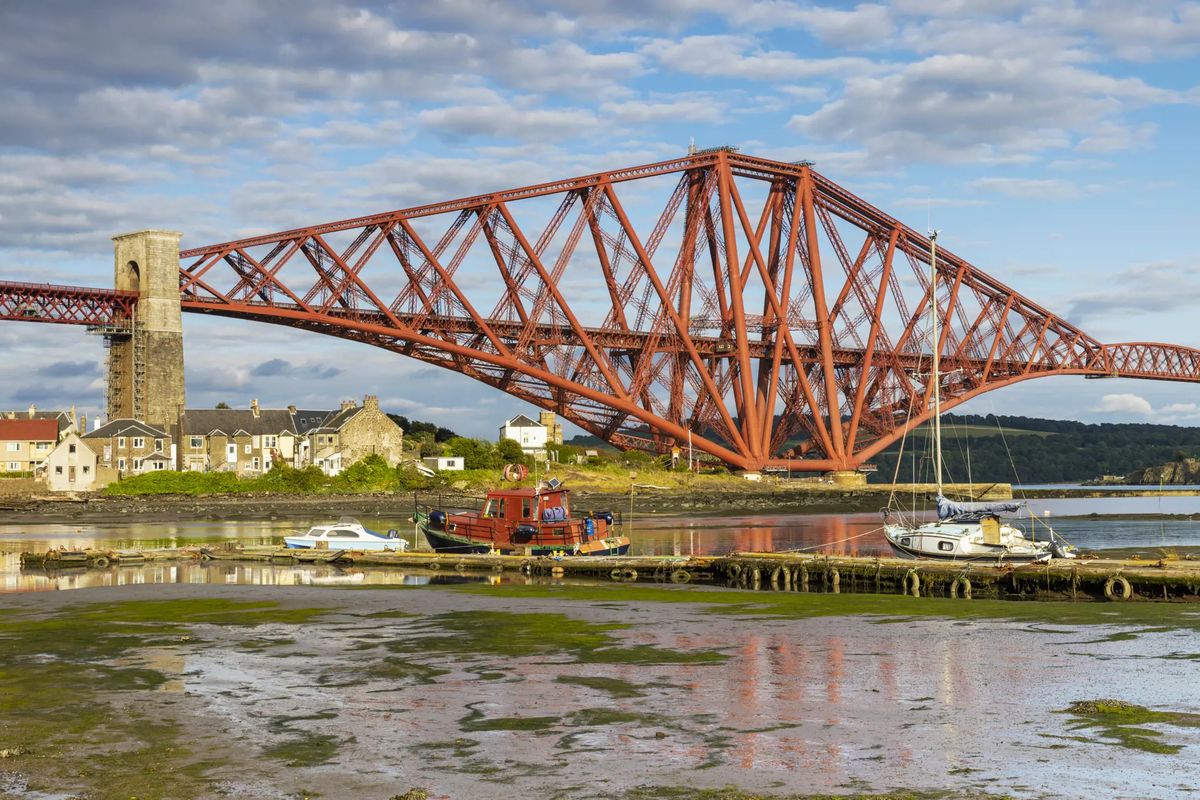 secrets-of-scotlands-forth-bridge-heritage-center
