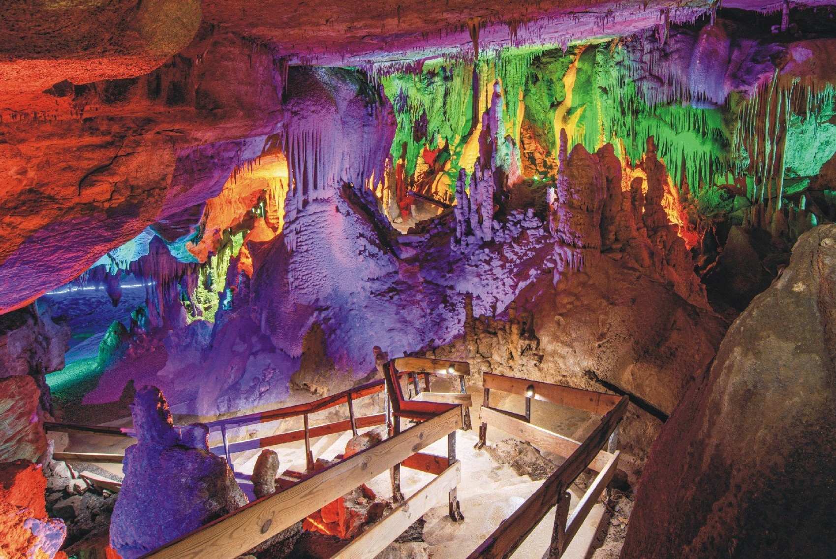 secrets-of-tennessees-raccoon-mountain-cave