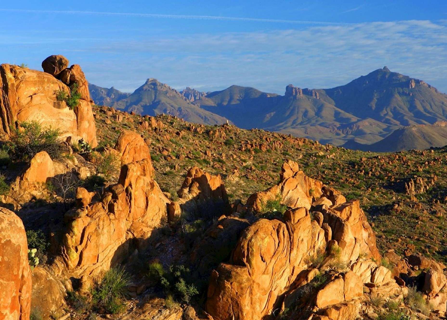 secrets-of-texass-big-bend-country-cliffs