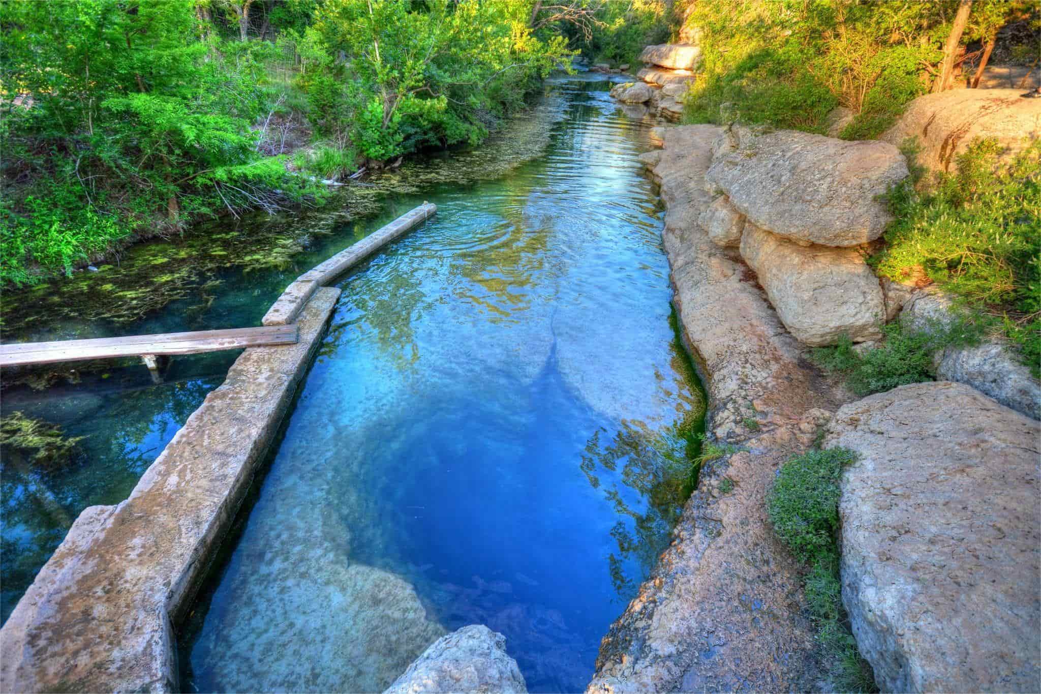secrets-of-texass-jacobs-well