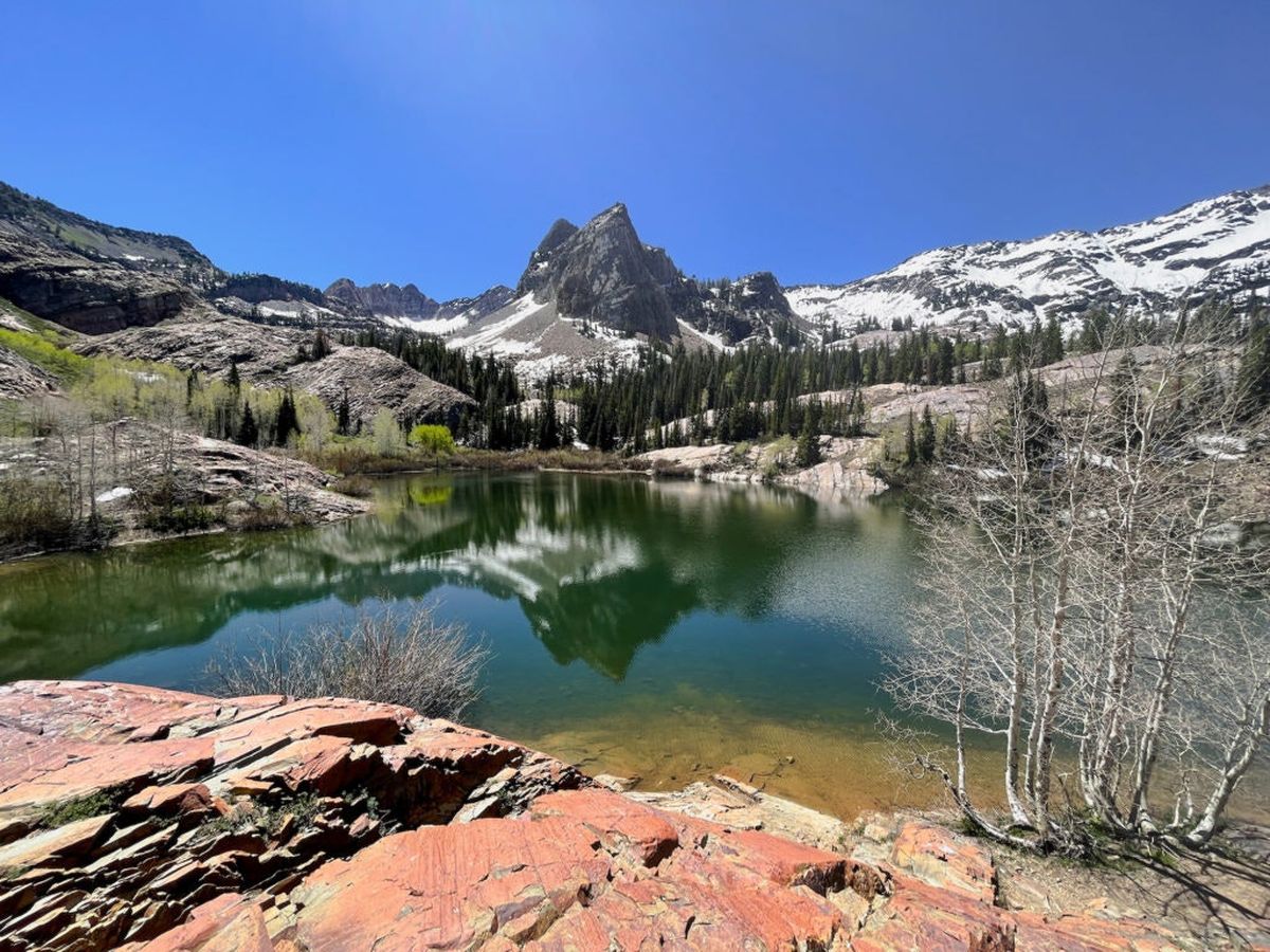 secrets-of-utahs-lake-blanche-tarns