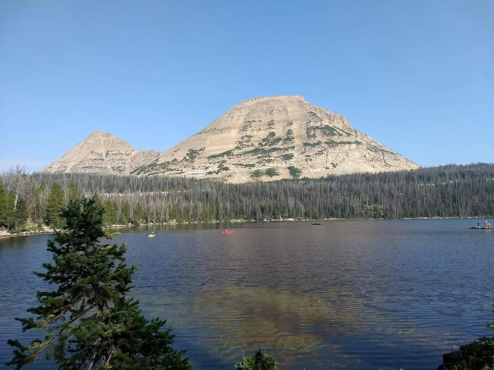 secrets-of-utahs-mirror-lake-and-hidden-mountain-lakes