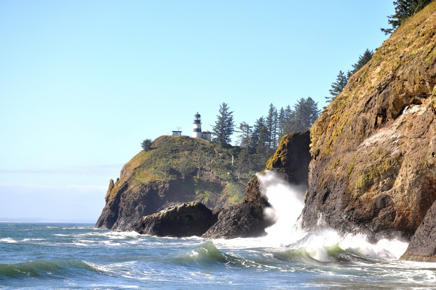secrets-of-washingtons-cape-disappointment-cliffs