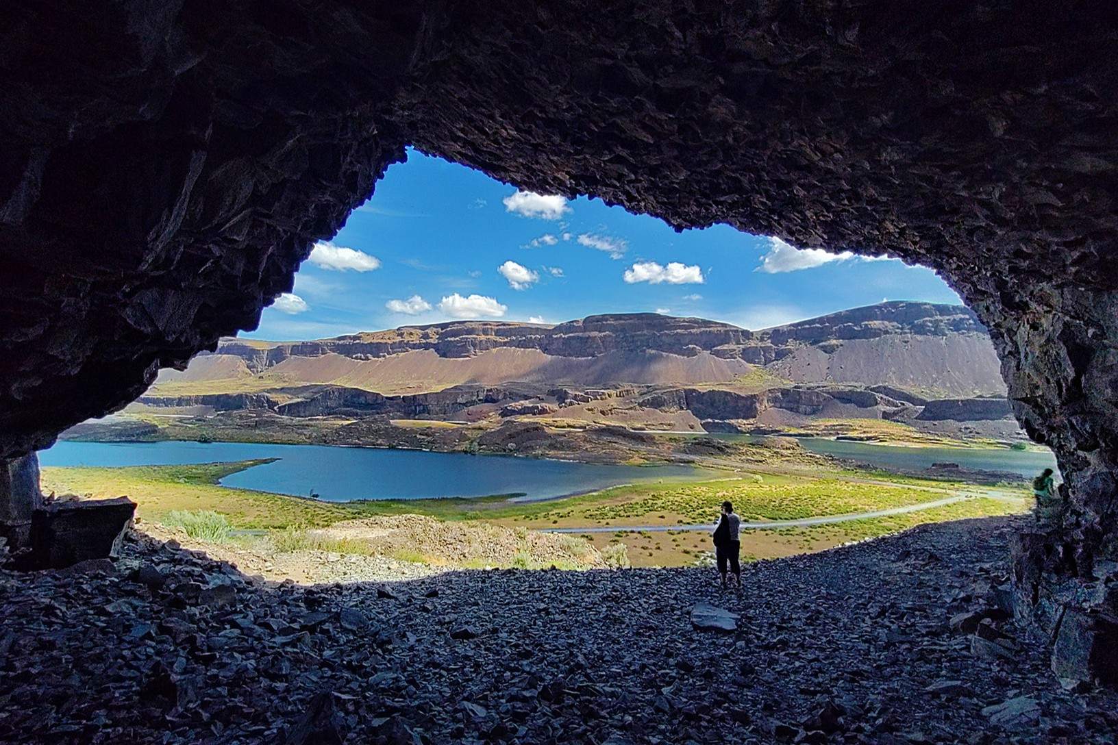 secrets-of-washingtons-hole-in-the-wall-sea-caves
