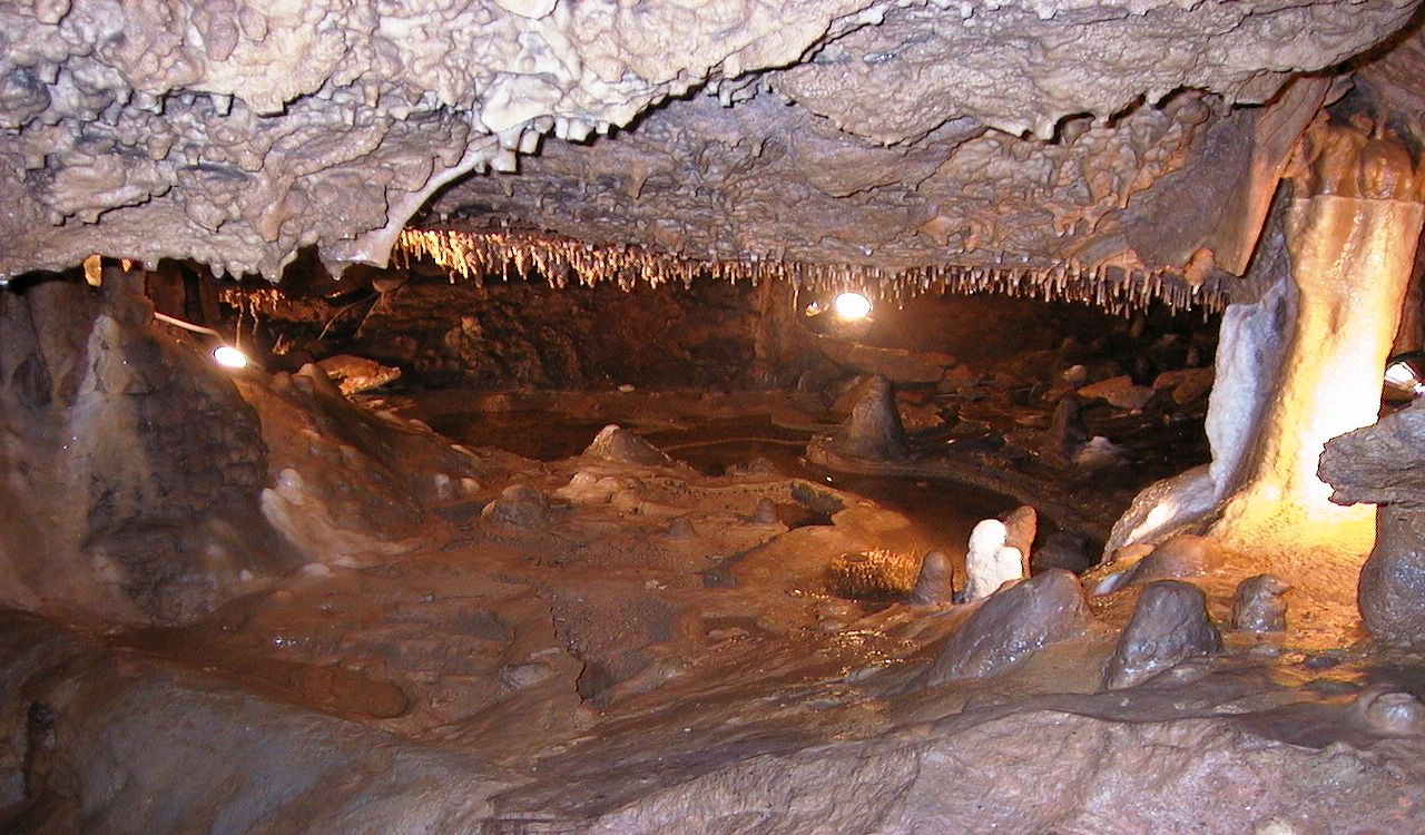 secrets-of-west-virginias-seneca-caverns