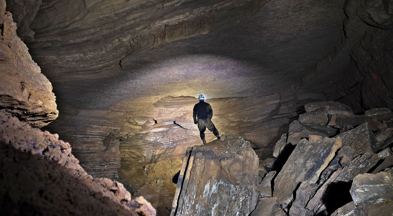 tennessees-hidden-cave-research-groups