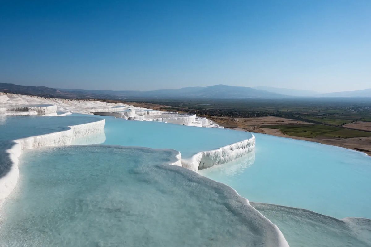 hidden-wonders-of-turkeys-pamukkale-thermal-pools
