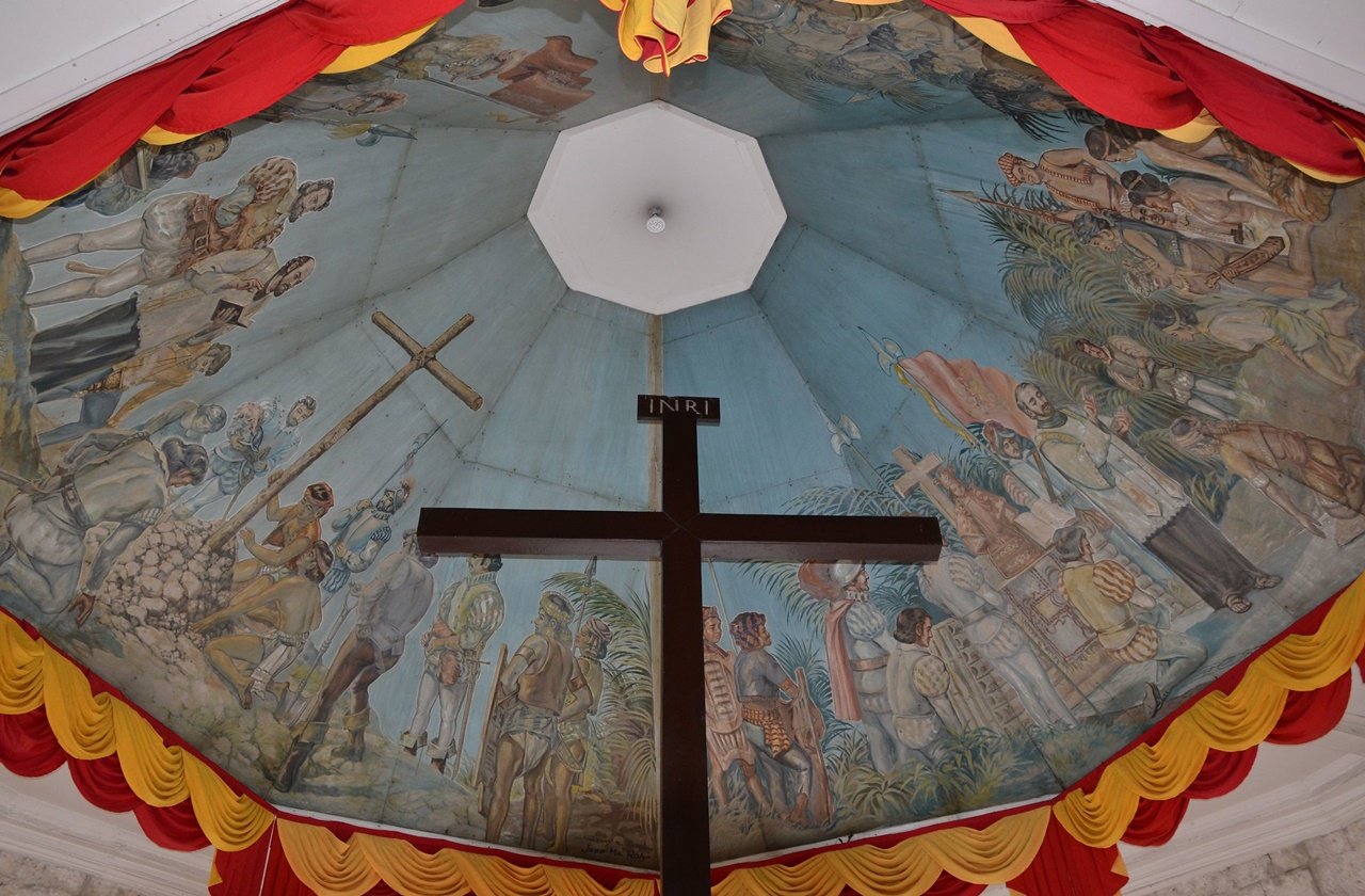 The historical magellan's cross in cebu