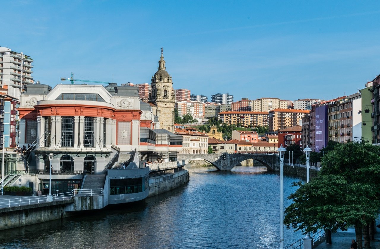 View of the Nervión River and market in Bilbao